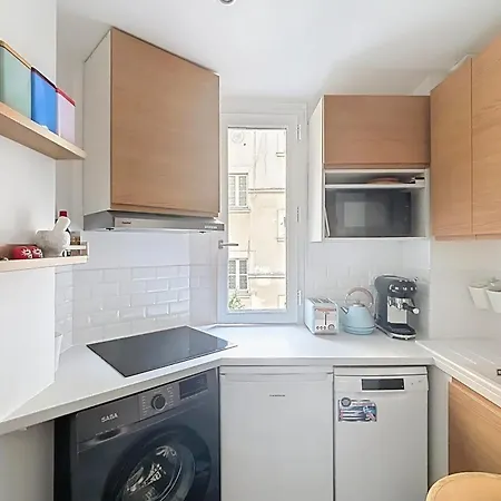 Apartament Cozy Near The Champ-de-mars Paryż
